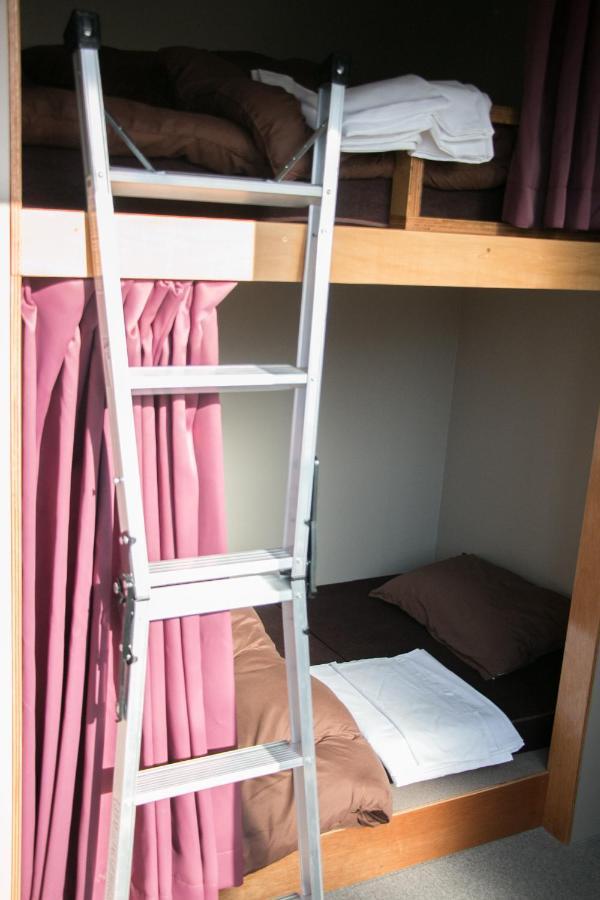 Linda Hostel 106 Osaka Eksteriør billede